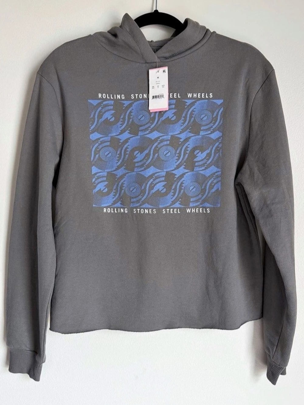 The Rolling Stones Steel Wheels Graphic Crop Hoodie Gray & Blue Medium